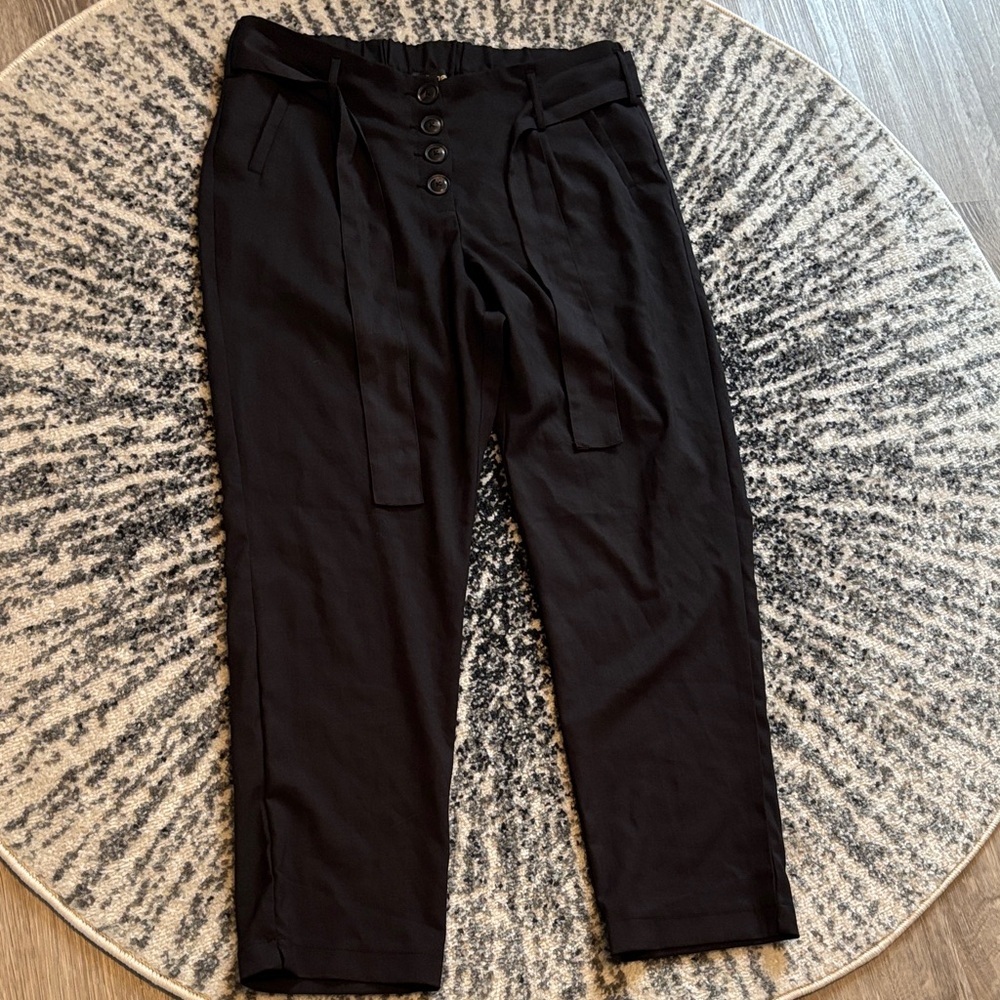 Women’s Black trousers - Picture 2 of 3